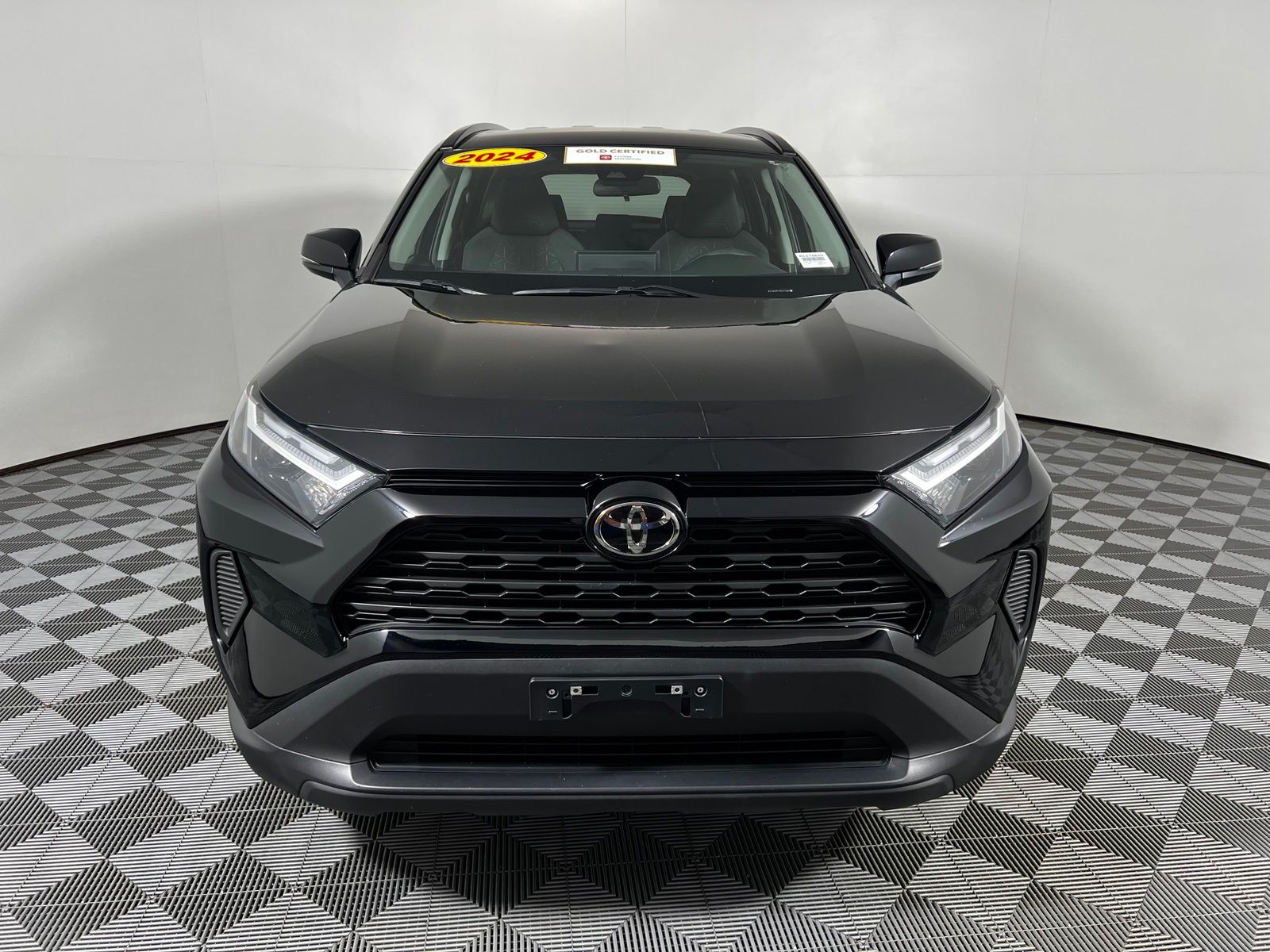 Thumbnail: 2024 Toyota RAV4 - 2
