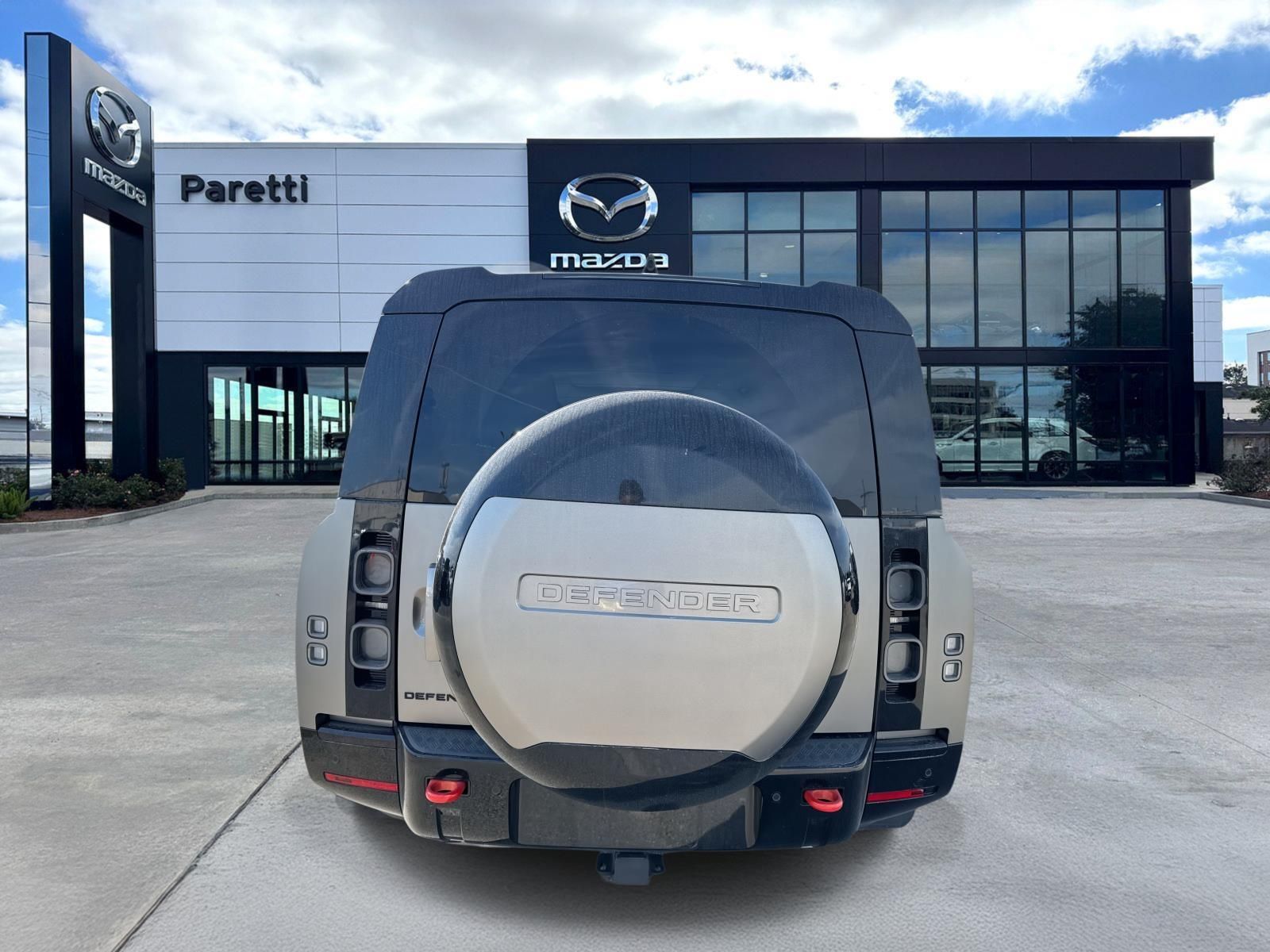 View vehicle photo 7