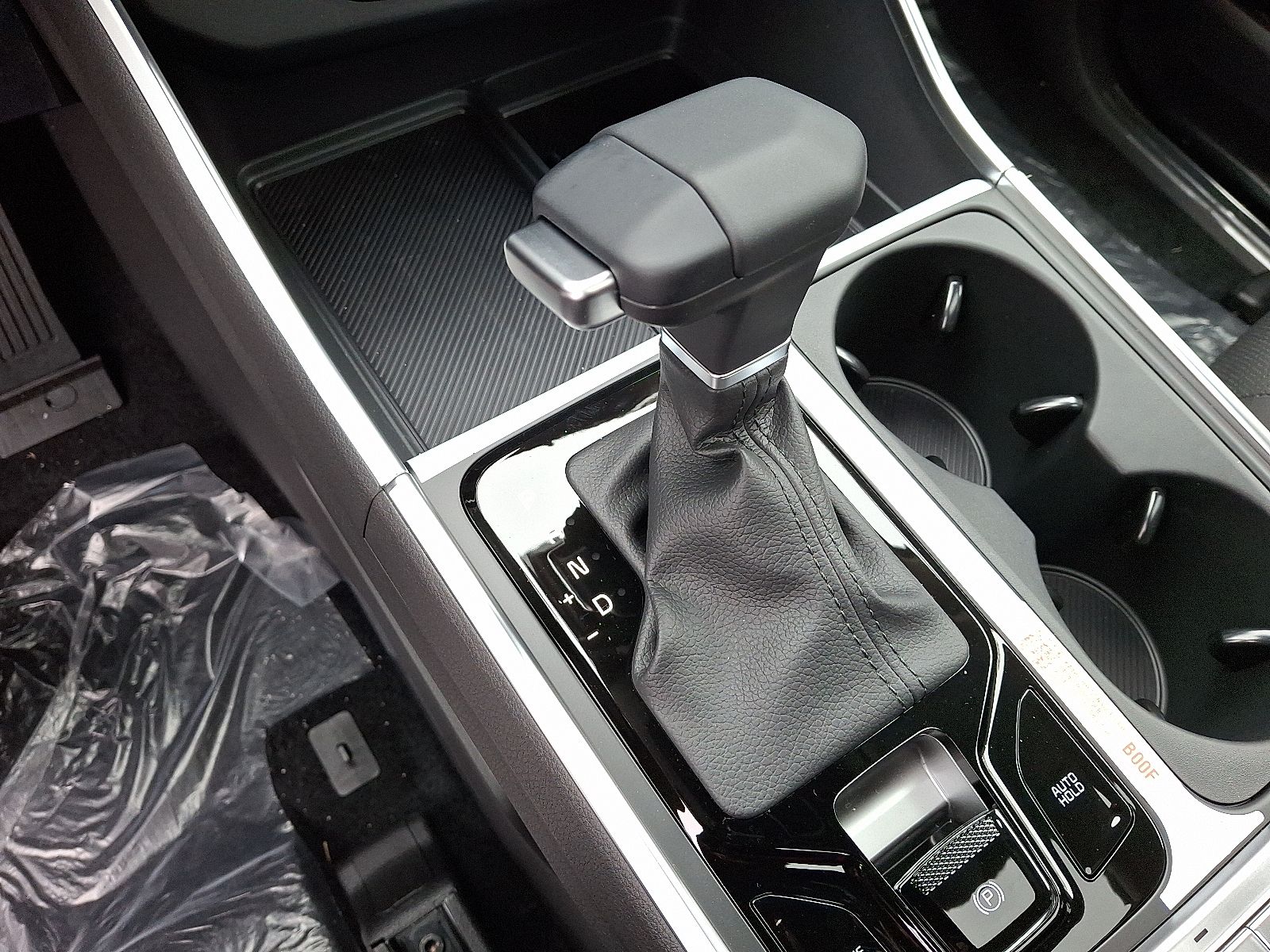 2025 Kia Carnival SX Prestige - Photo 15