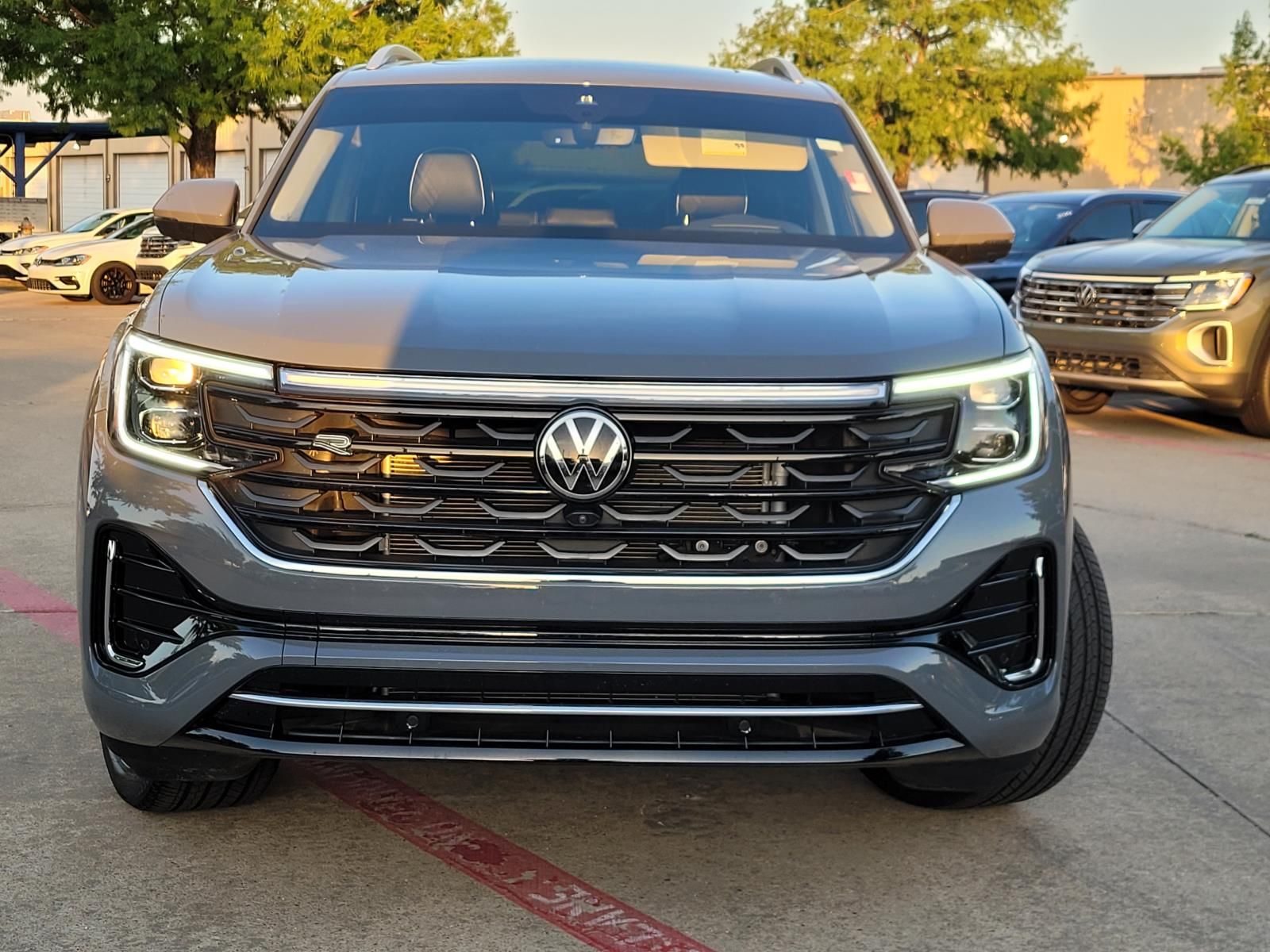 used 2025 Volkswagen Atlas car, priced at $44,900