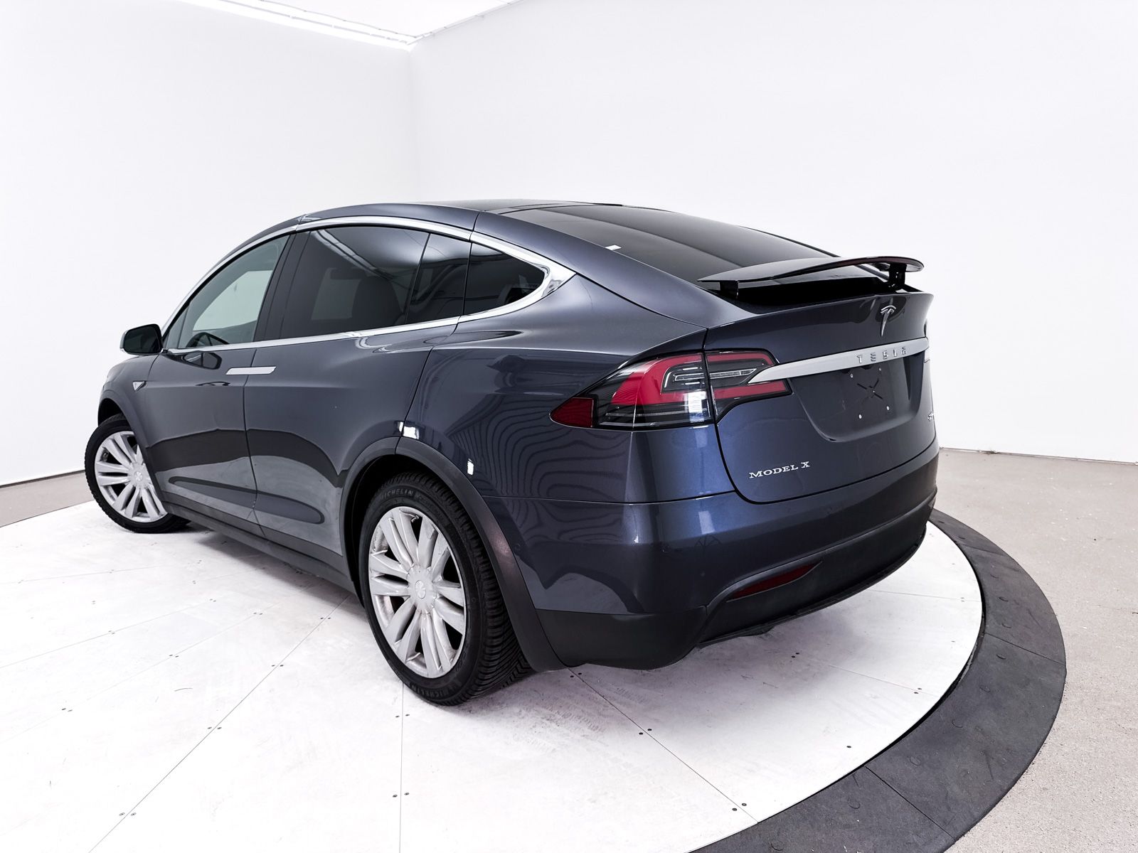 Used 2016 Tesla Model X P90D with VIN 5YJXCBE43GF001118 for sale in Scottsdale, AZ