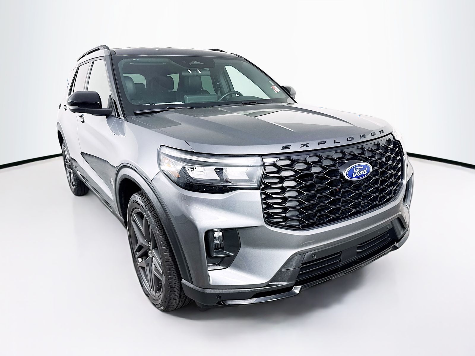 2025 Ford Explorer ST-Line AWD