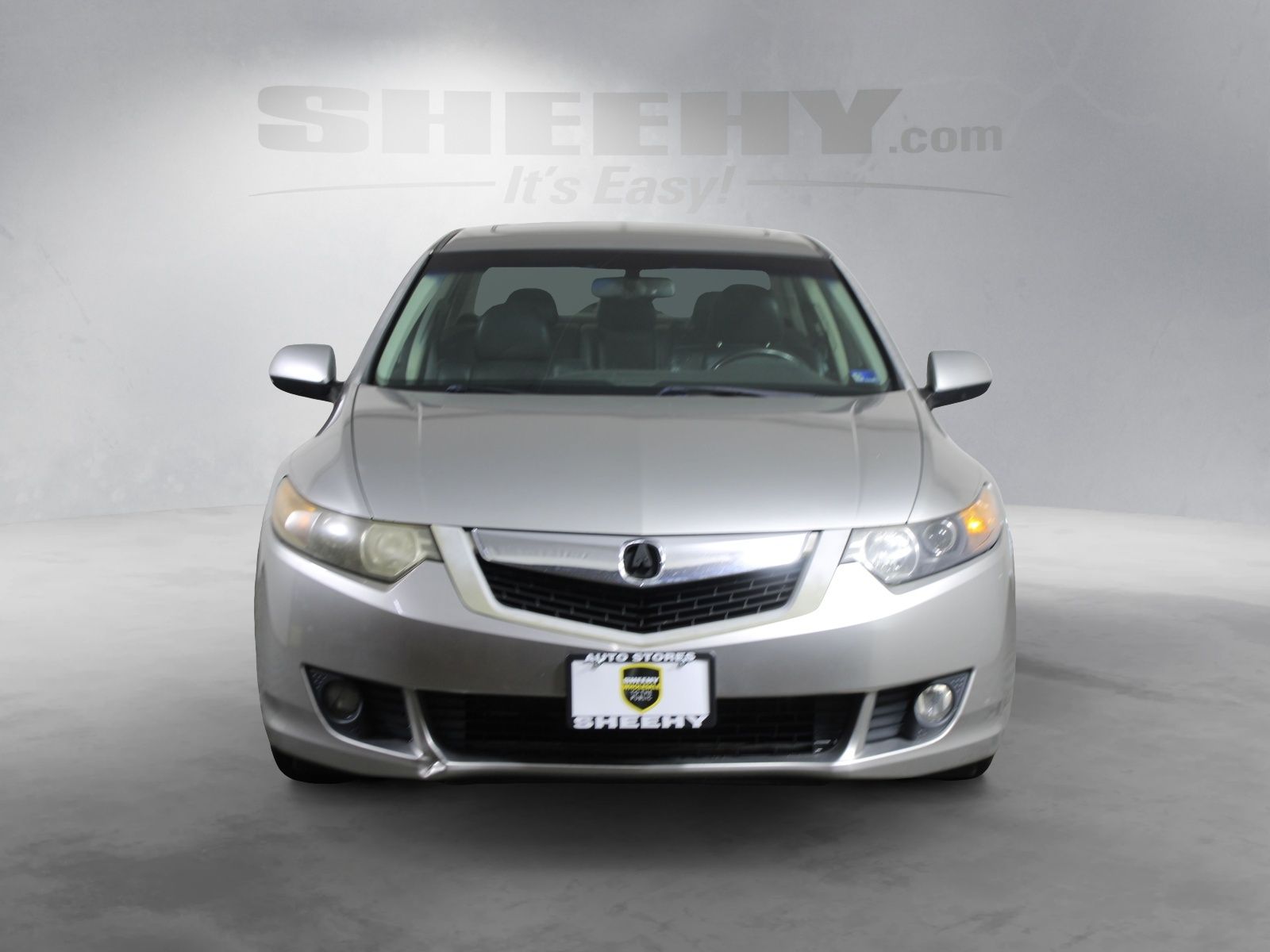 Used 2010 Silver Acura 2.4 image 3