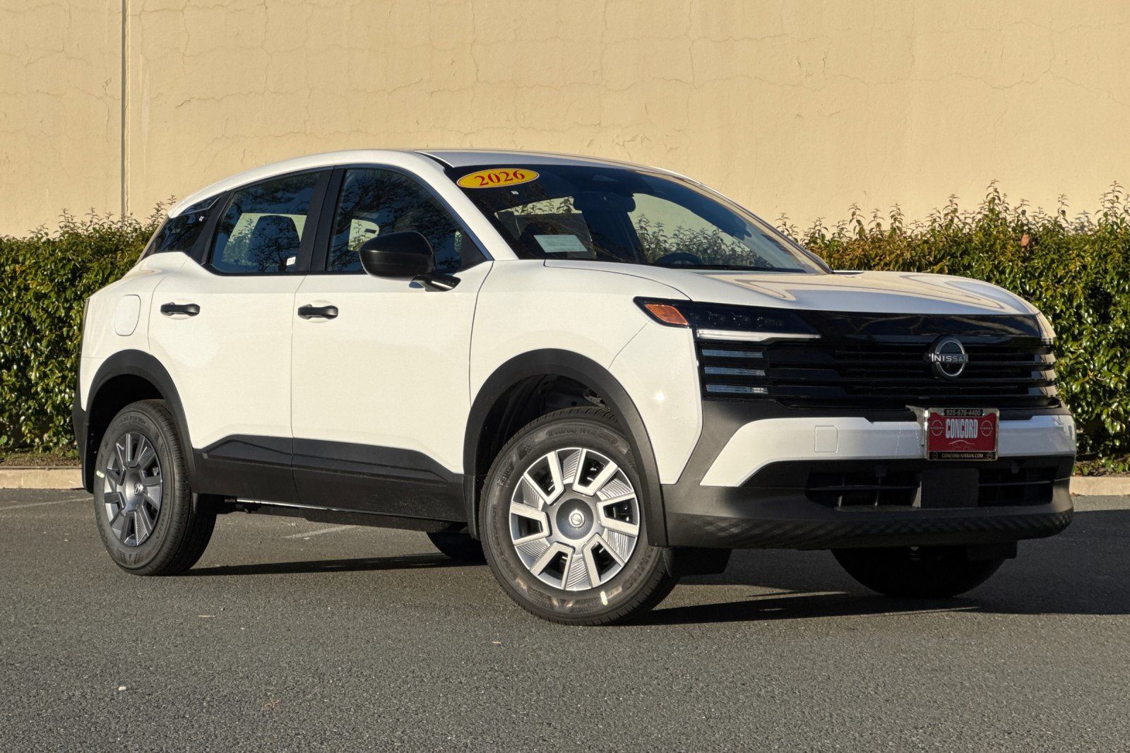 White (Fresh Powder) 2026 Nissan Kicks SUV / Crossover Front-Wheel Drive Continuously Variable Transmission