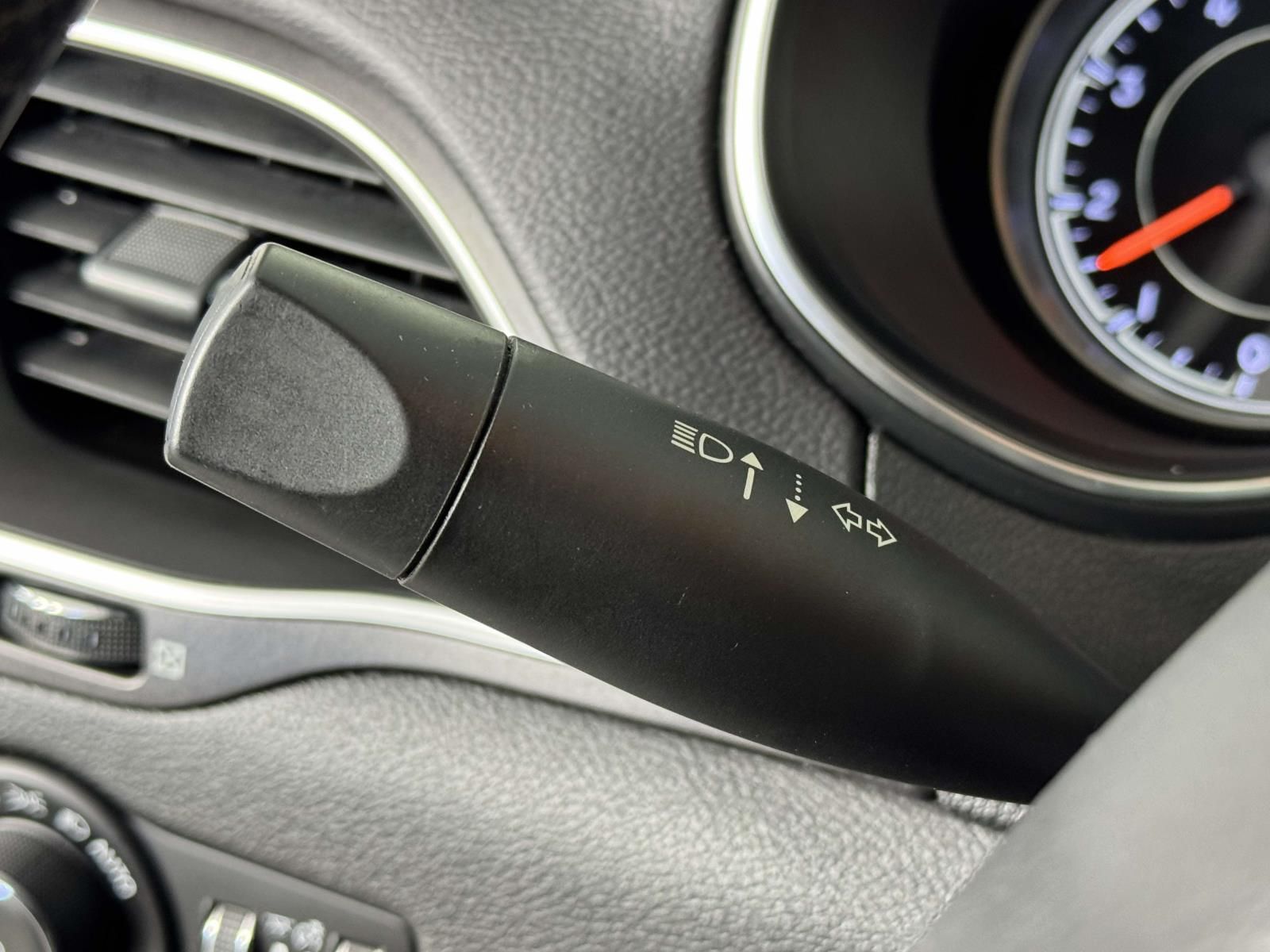 Used 2019 Gray Jeep Trailhawk image 30