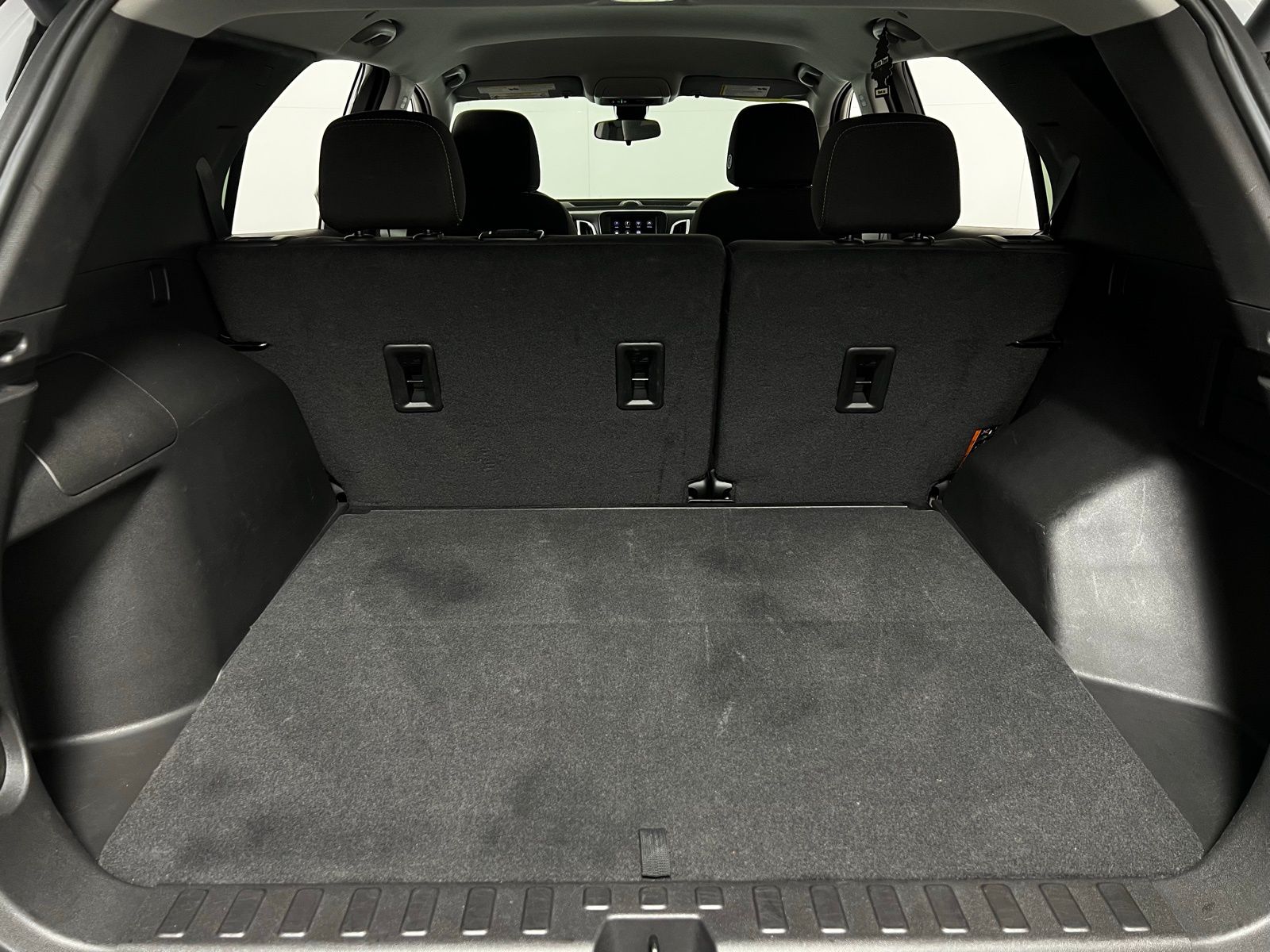 Thumbnail: 2024 Chevrolet Equinox - 25