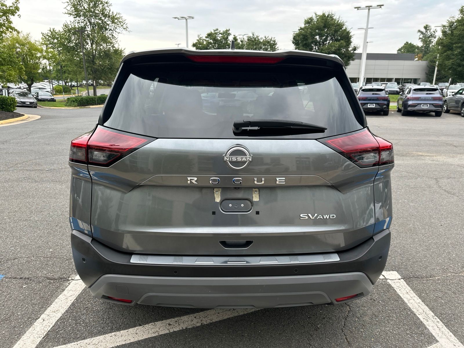 Used 2023 Gray Nissan SV image 6