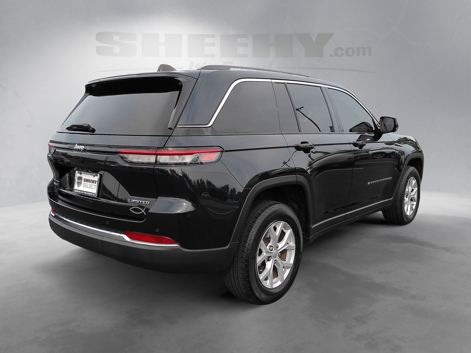 Used 2024 Black Jeep Limited image 10