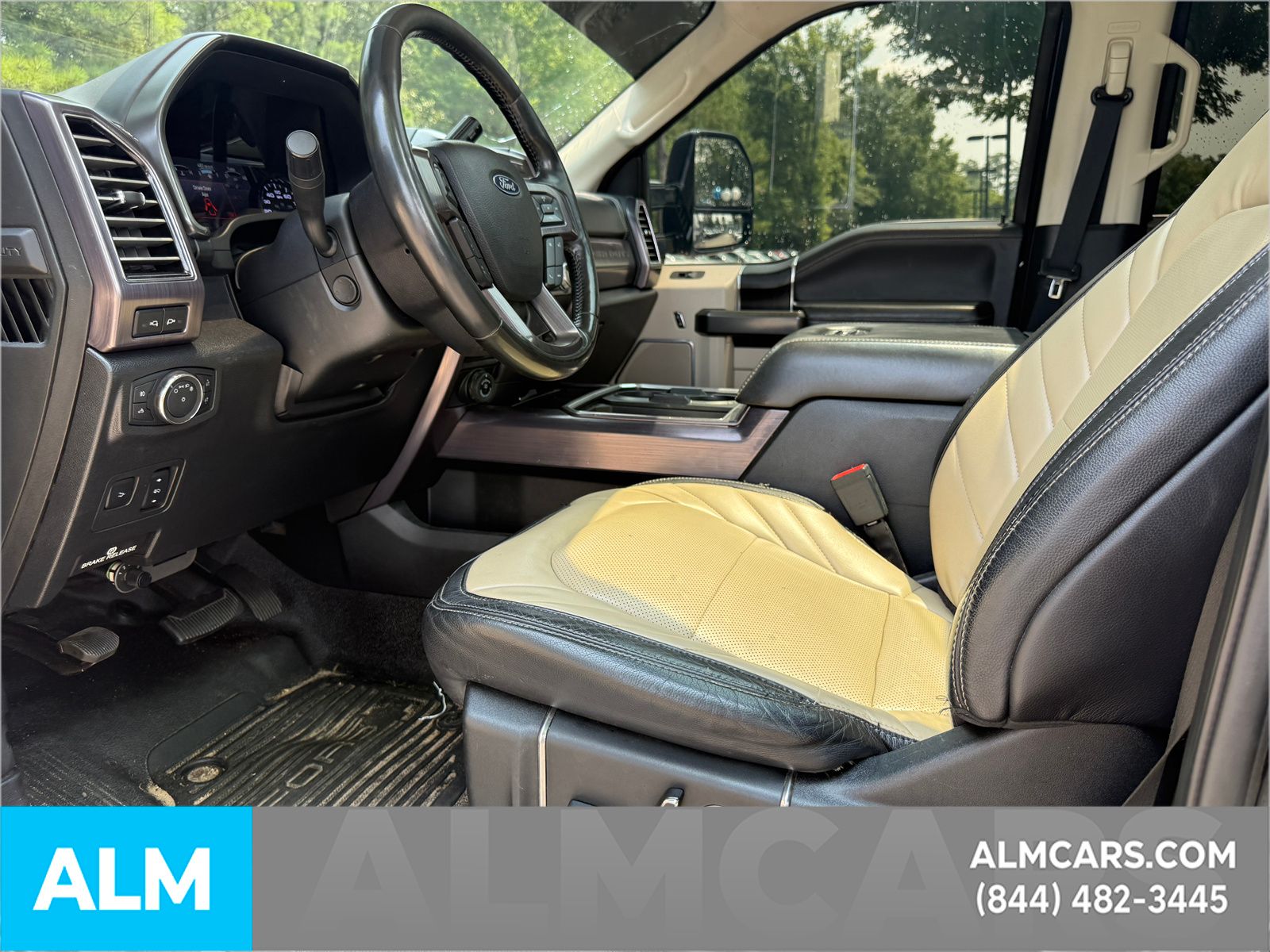 Used 2020 Agate Black Metallic Ford Limited image 16