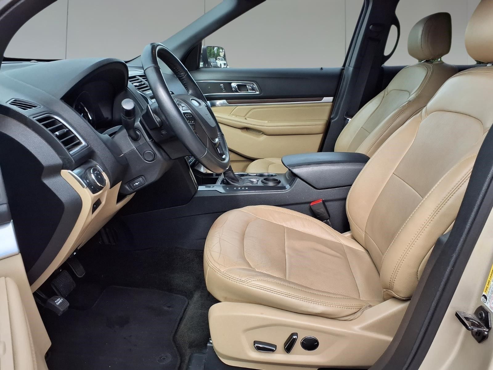 2017 Ford Explorer Limited Gold at Bayway Cadillac of The Woodlands