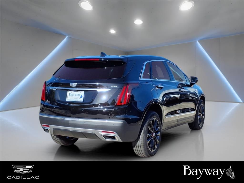 2025 Cadillac XT5 Premium Luxury - 1