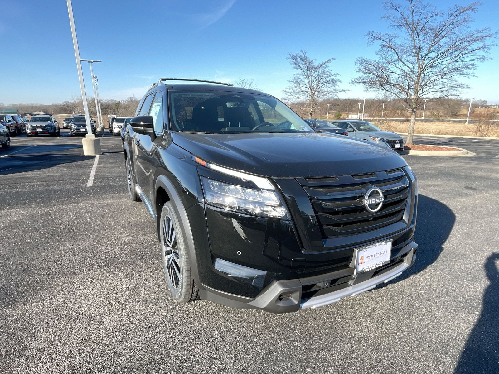 2025 Nissan Pathfinder Platinum 4