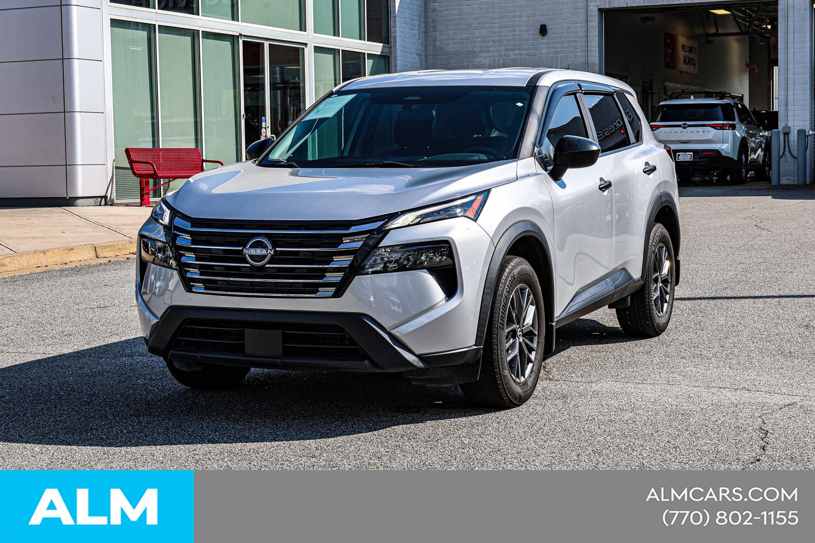 Used 2024 Silver Nissan S image 4