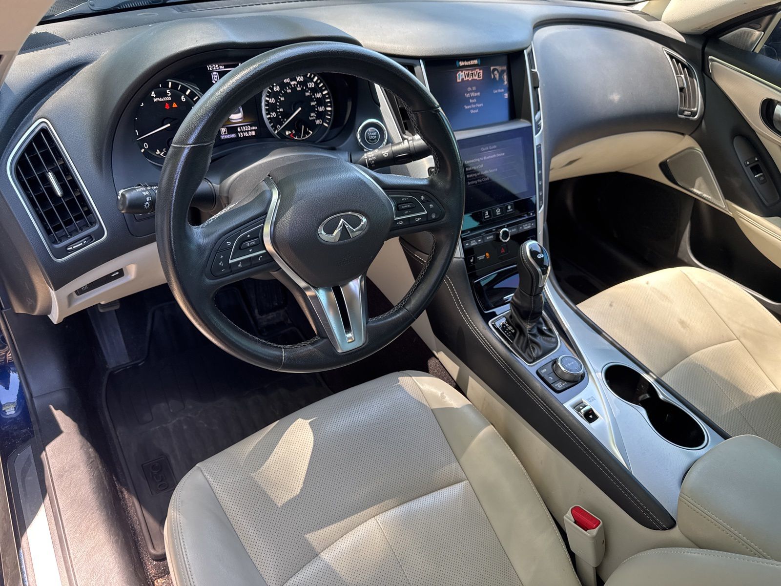 Used 2022 Grand Blue INFINITI LUXE image 37