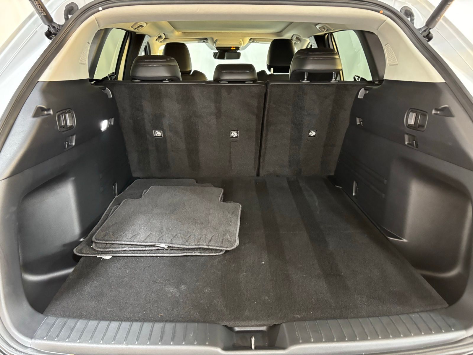 Used Car 2025 Mazda Cx-50  Utility 2.5 S Premium Plus Package All Wheel Drive For Sale Under $35,000 In Austin, Texas