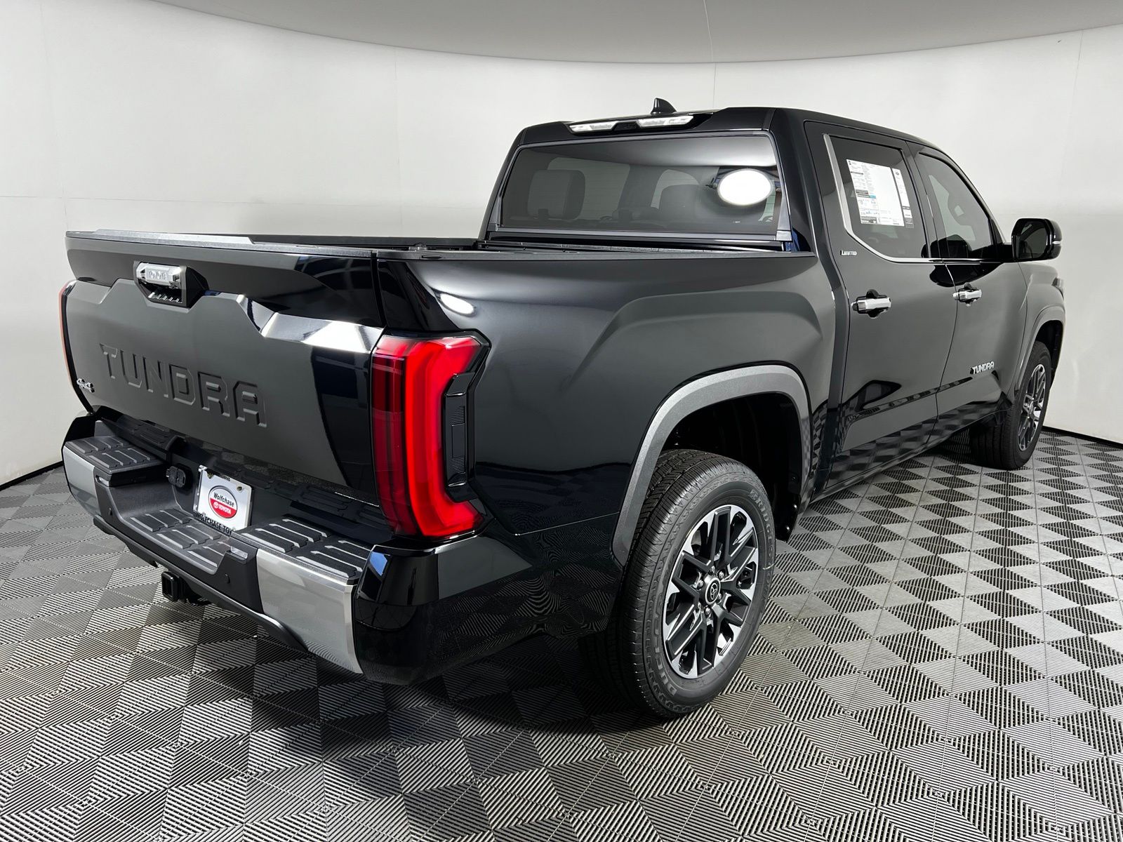 Thumbnail: 2022 Toyota Tundra - 5