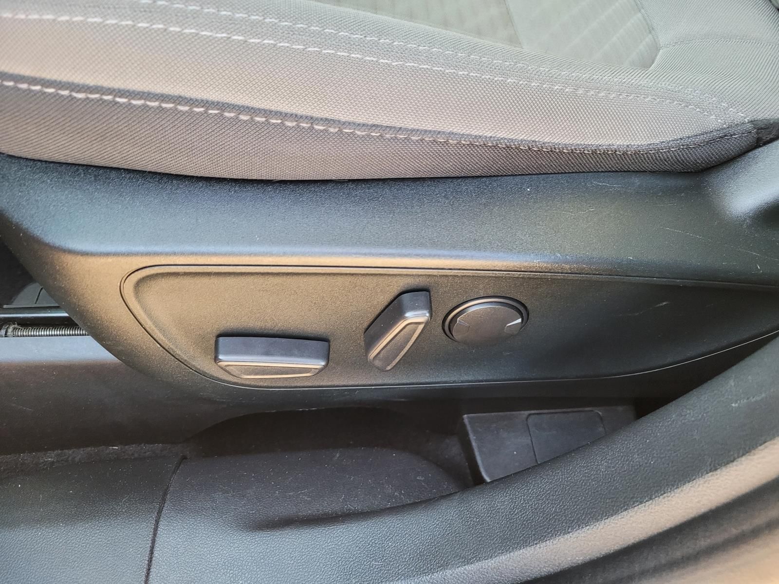 used 2022 Ford Escape car, priced at $12,890