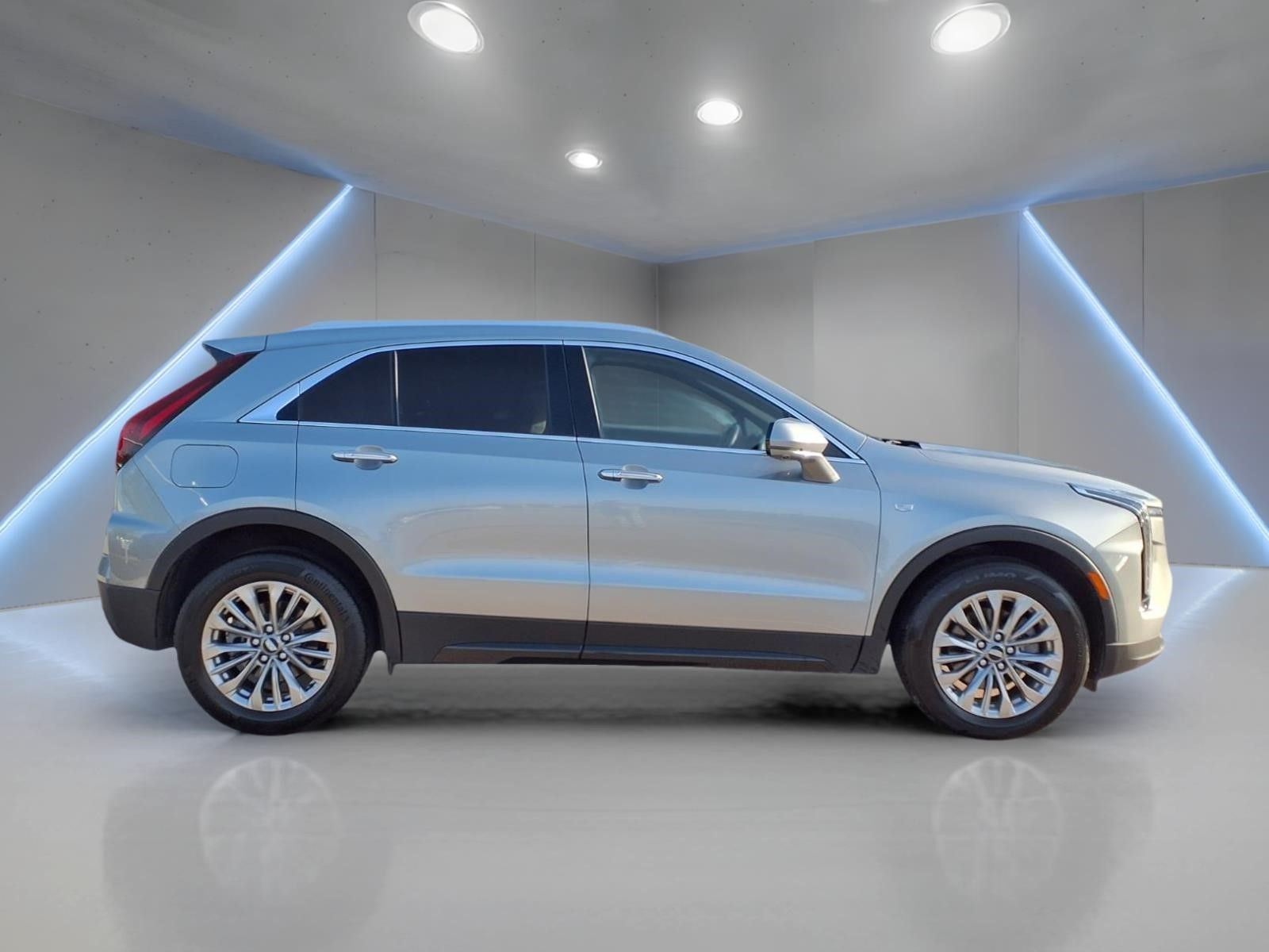 2025 Cadillac XT4 Premium Luxury Silver at AutoSavvy Houston Southwest