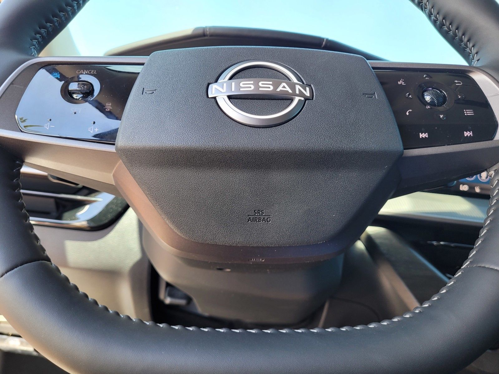 2025 Nissan Murano SV - Photo 32