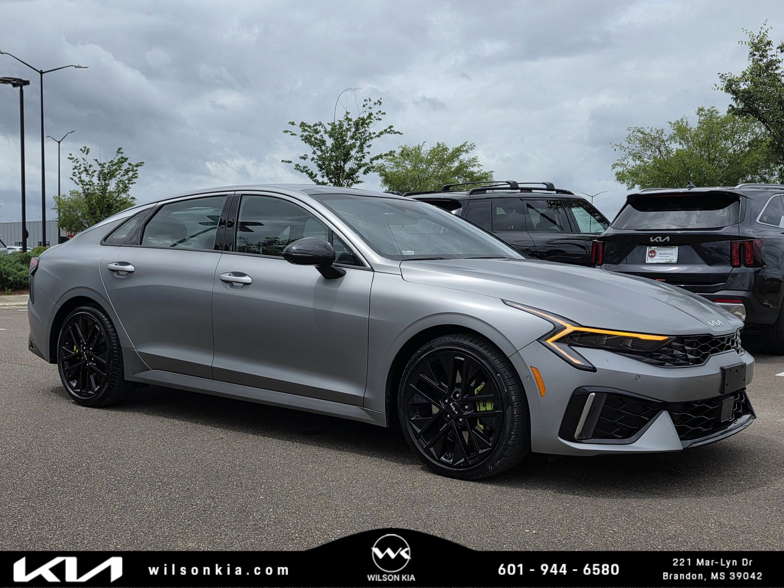 Steel Matte Gray 2025 Kia K5 GT FWD Sedan Front-Wheel Drive 8-Speed Dual Clutch