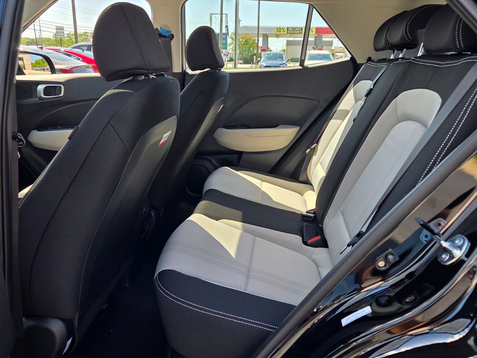New 2026 Black Hyundai SEL image 6