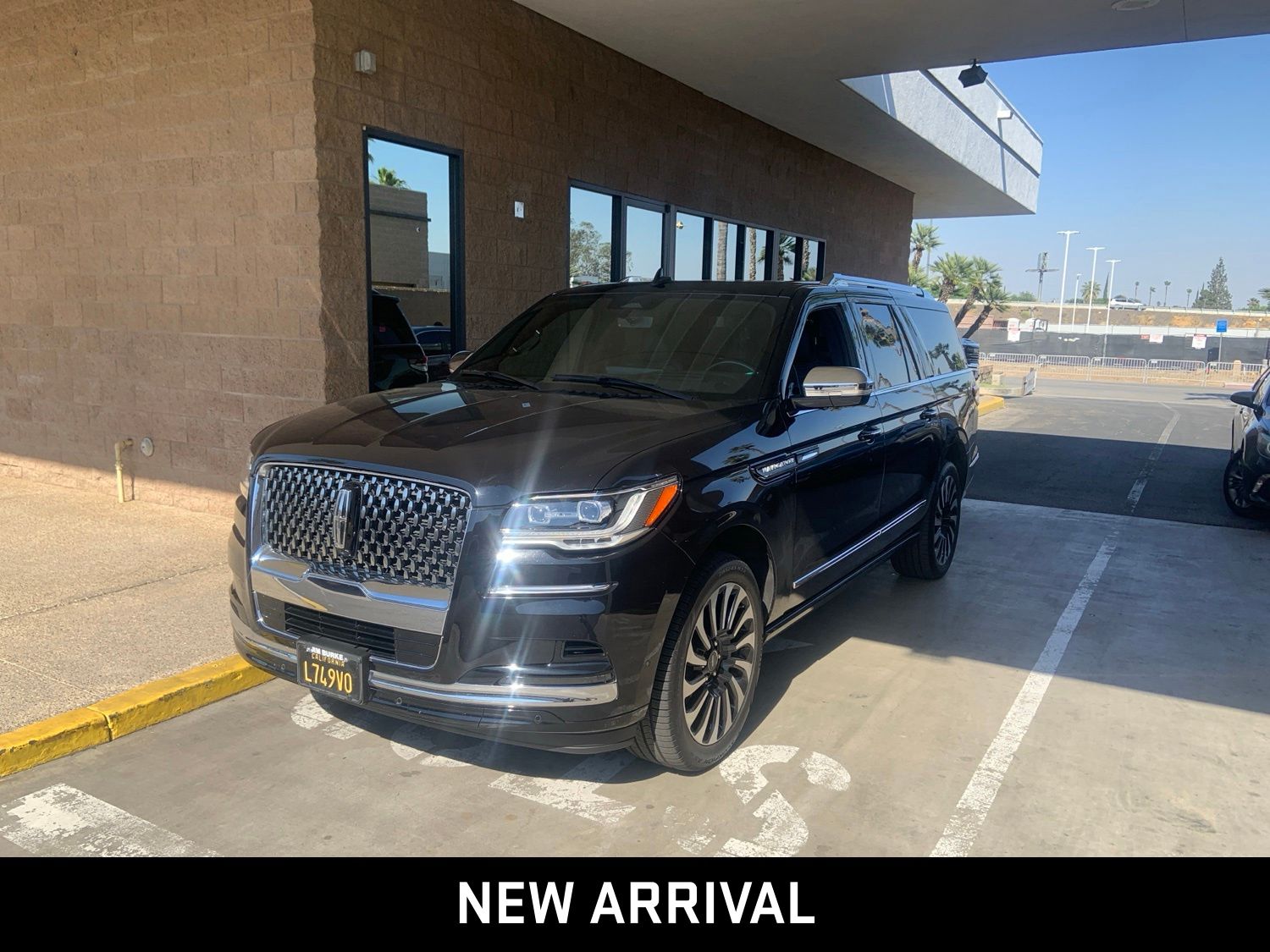 Black Metallic 2022 Lincoln Navigator L Black Label 4WD SUV / Crossover Four-Wheel Drive Automatic