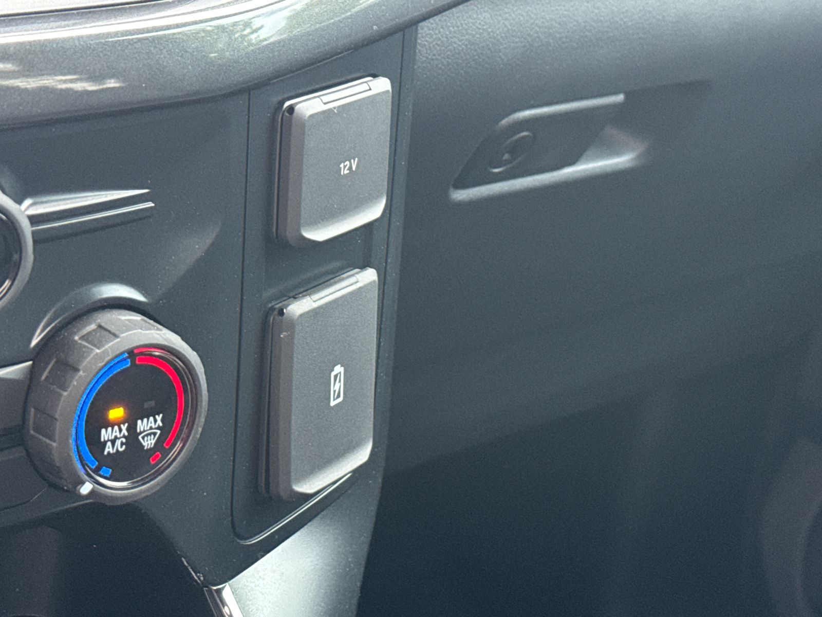 2025 Ford F-150 STX photo 26