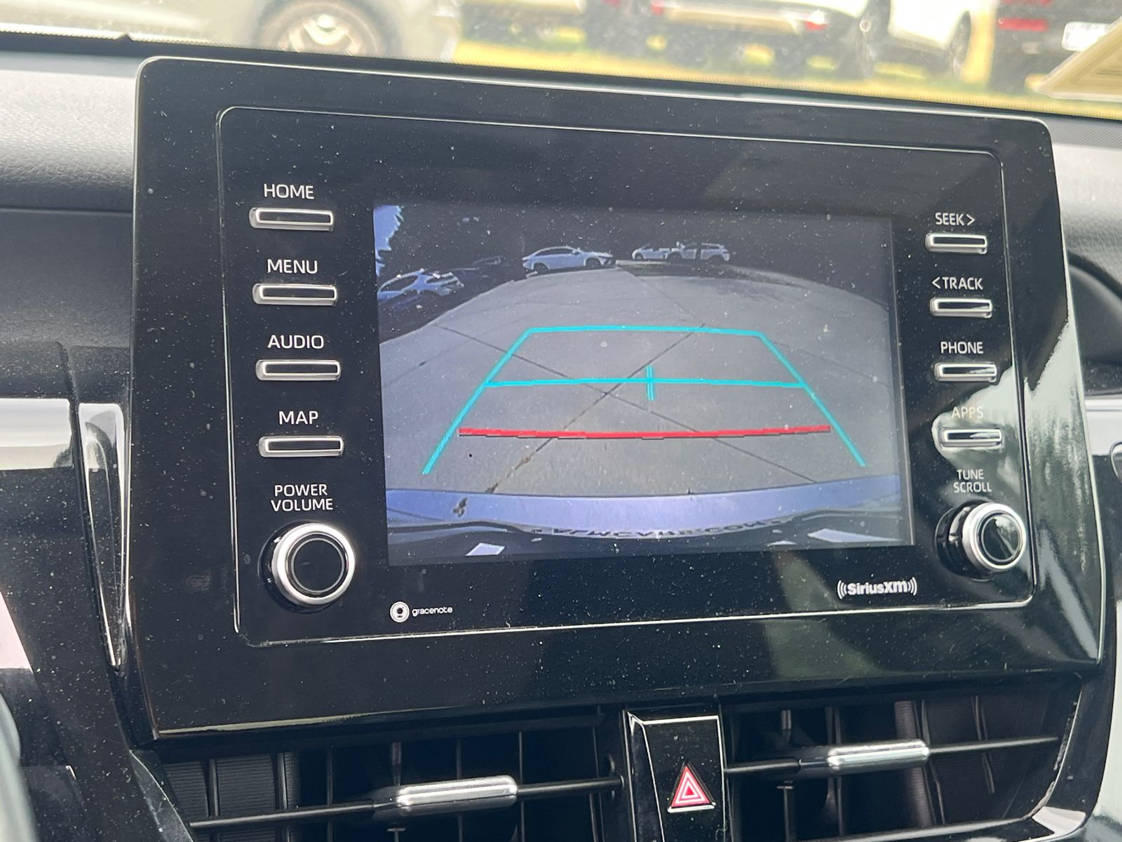 2022 Toyota Camry SE photo 30