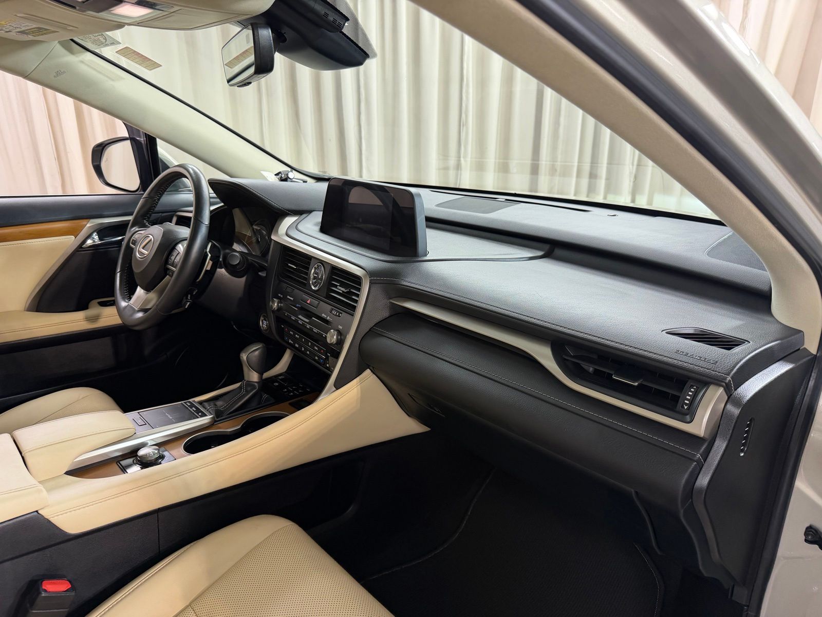 Used 2021 Beige Lexus 350 image 41