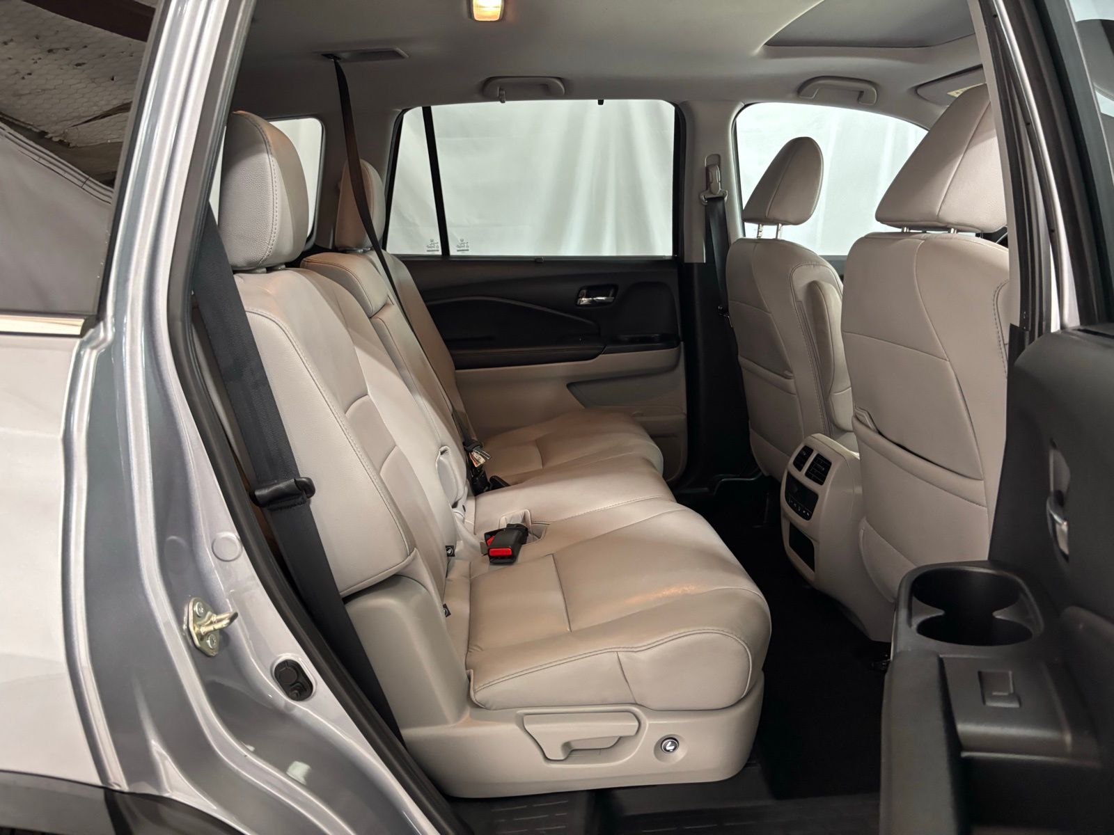Used Car 2020 Honda Pilot  Ex-l For Sale Under $25,000 In Austin, Texas