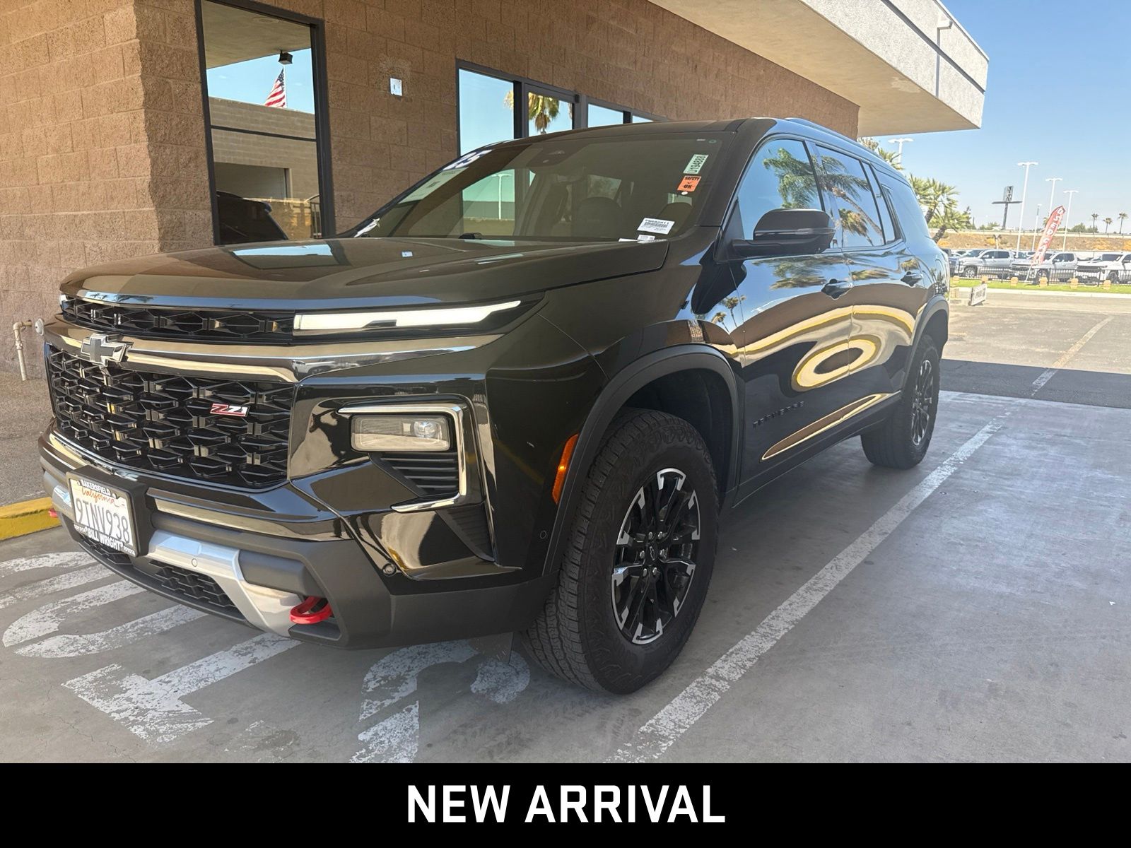 Black Metallic 2025 Chevrolet Traverse SUV / Crossover Four-Wheel Drive 8-Speed Automatic