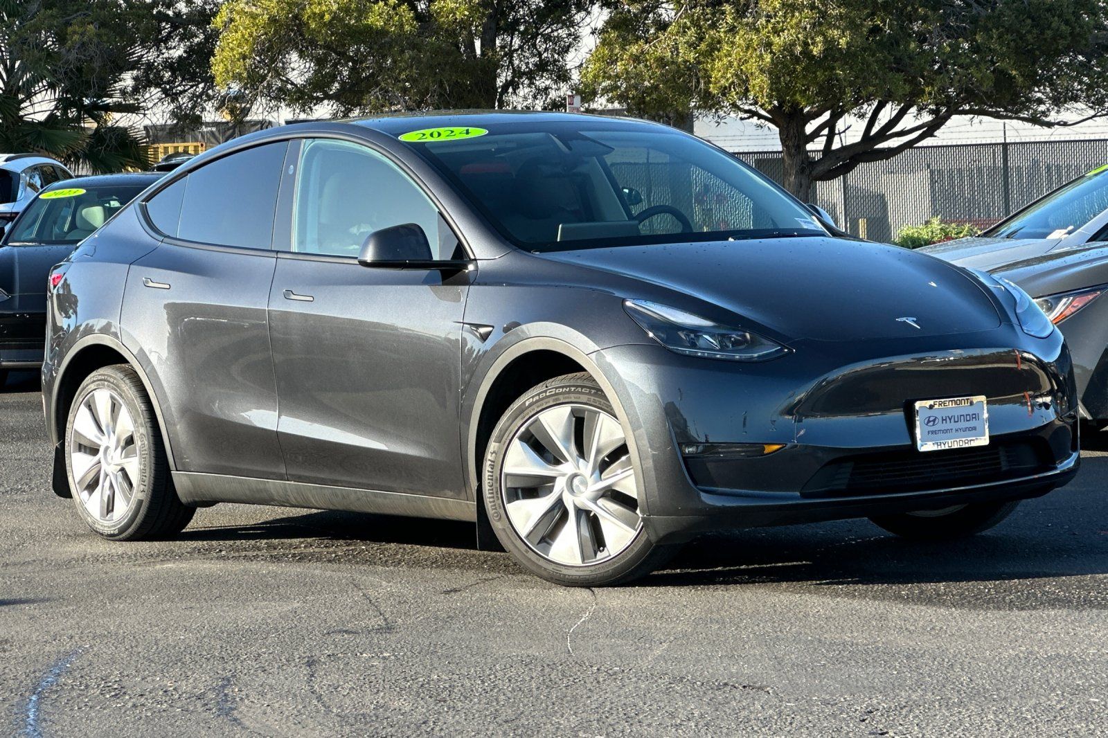 2024 Tesla Model Y Long Range AWD