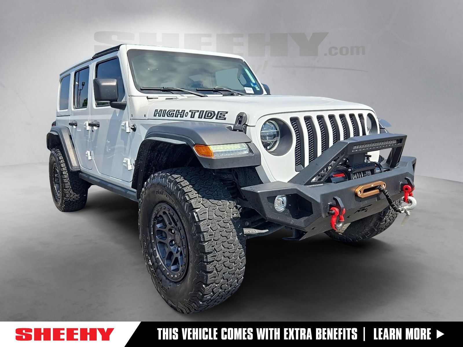 Bright White Clearcoat 2022 Jeep Wrangler SUV / Crossover Four-Wheel Drive 8-Speed Automatic
