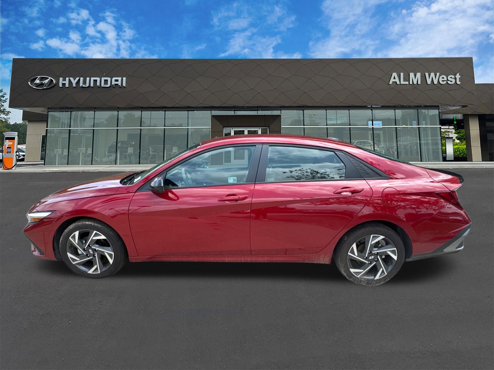 Certified Used 2025 Red Hyundai SEL Sport image 8