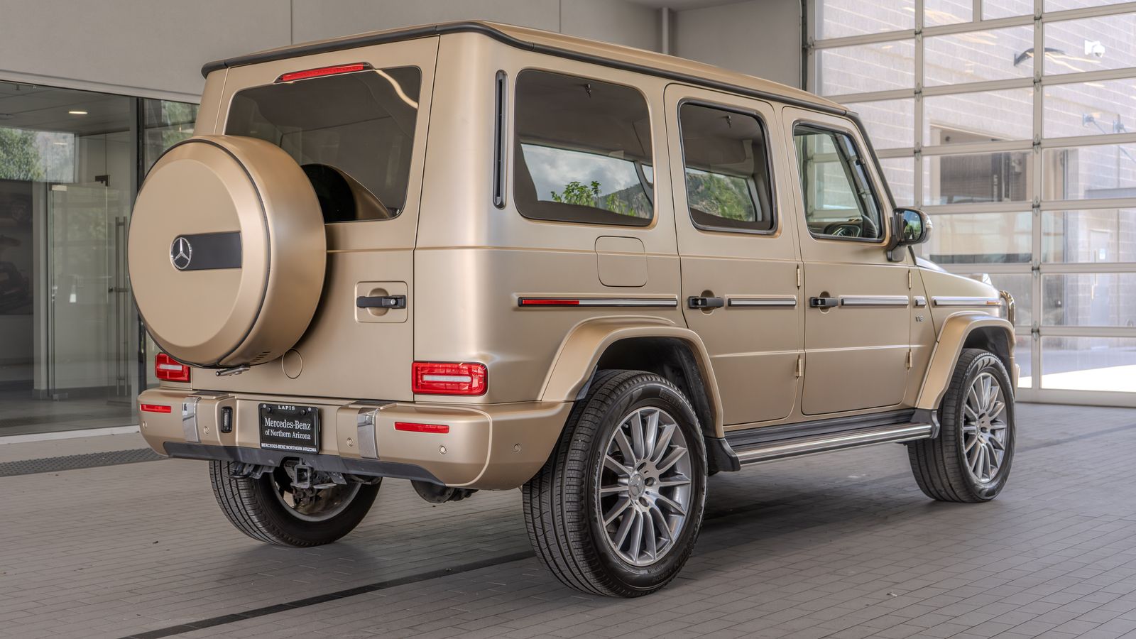 2023 Mercedes-Benz G-Class G 550 — full photo 28 of 33