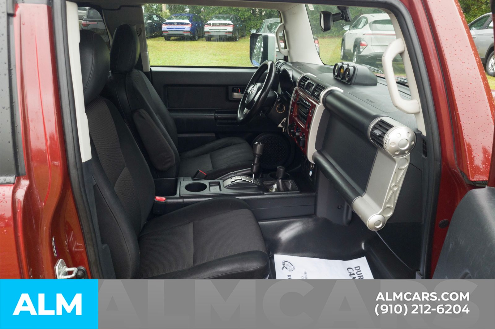 2010 Toyota FJ Cruiser Base photo 14