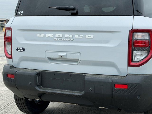 New 2026 White Ford Outer Banks image 10