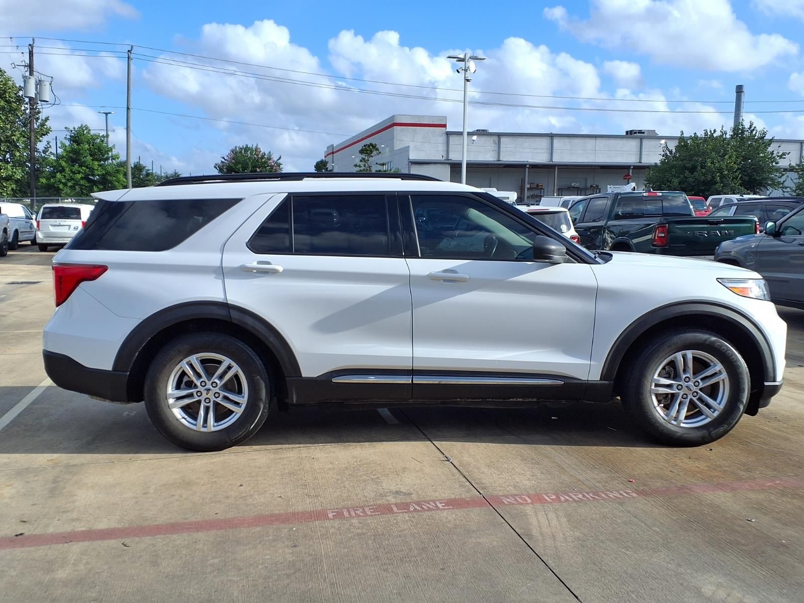 2020 Ford Explorer XLT - 3