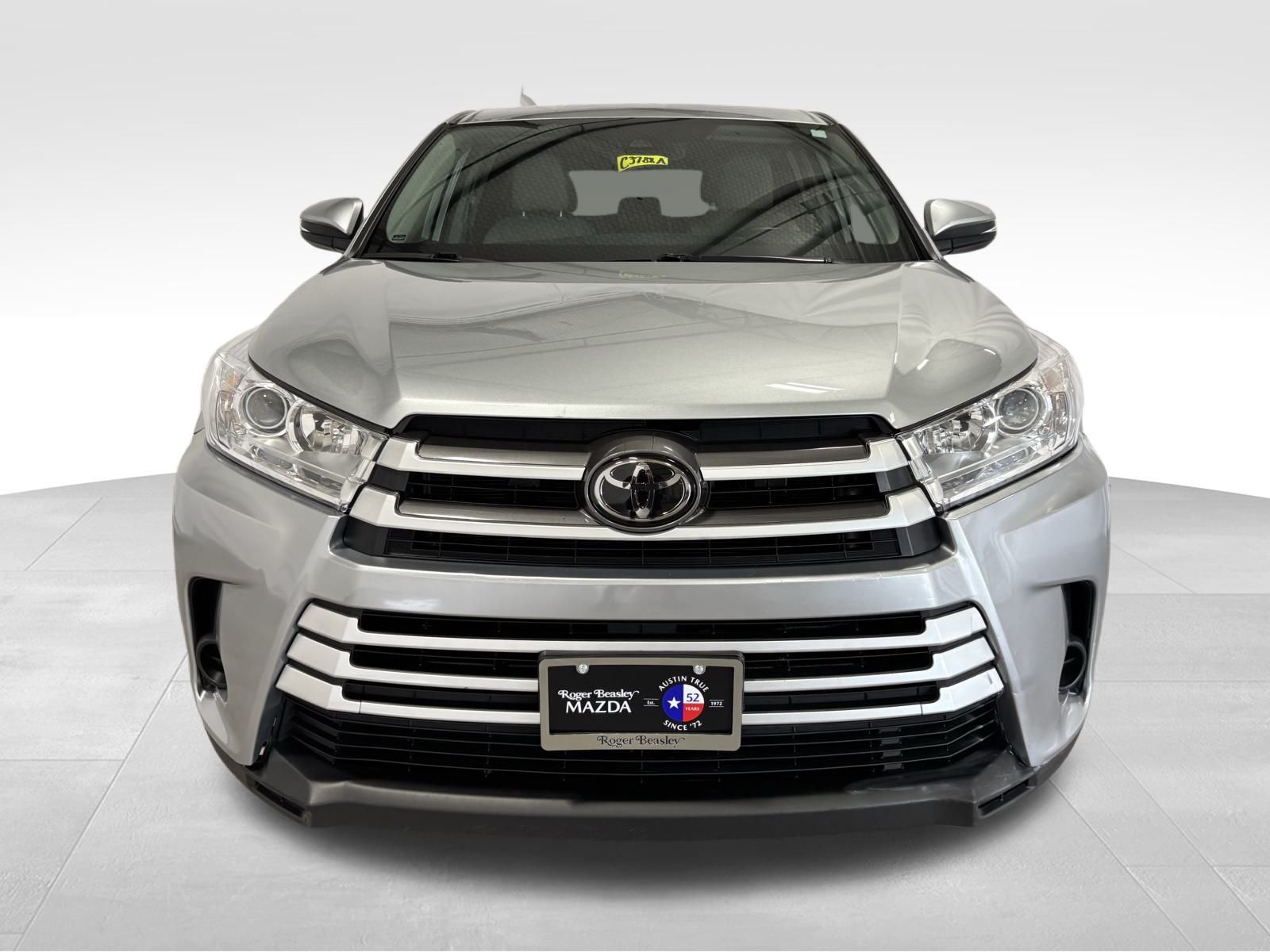 Used Car 2019 Toyota Highlander  For Sale Under $25,000 In Austin, Texas