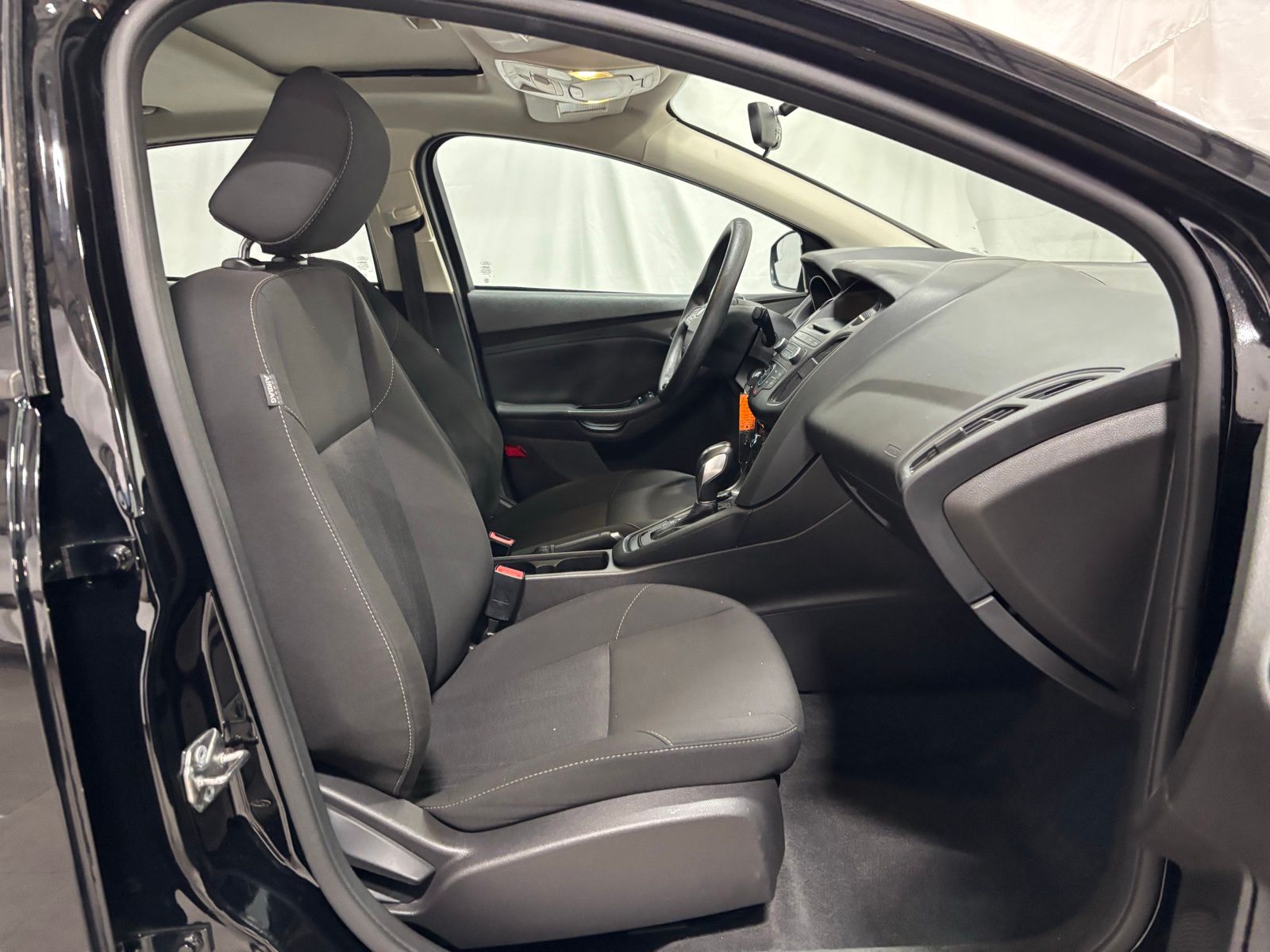 Used Car 2016 Ford Focus  Se For Sale Under $10,000 In Austin, Texas