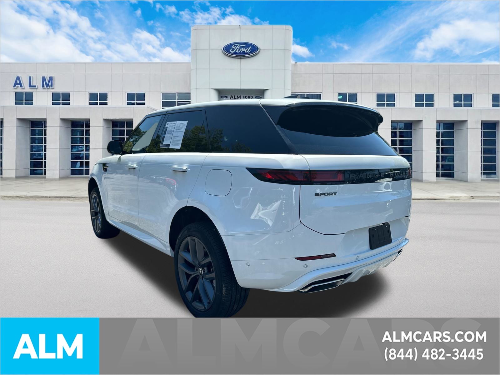 Used 2025 White Land Rover Dynamic SE image 8