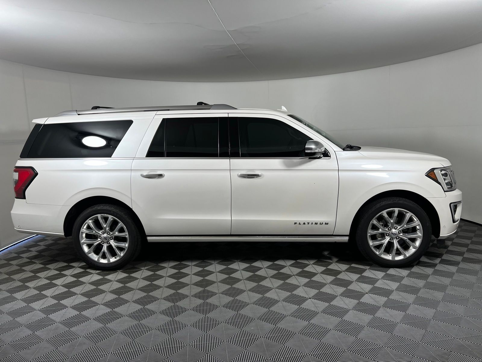 Thumbnail: 2019 Ford Expedition MAX - 4