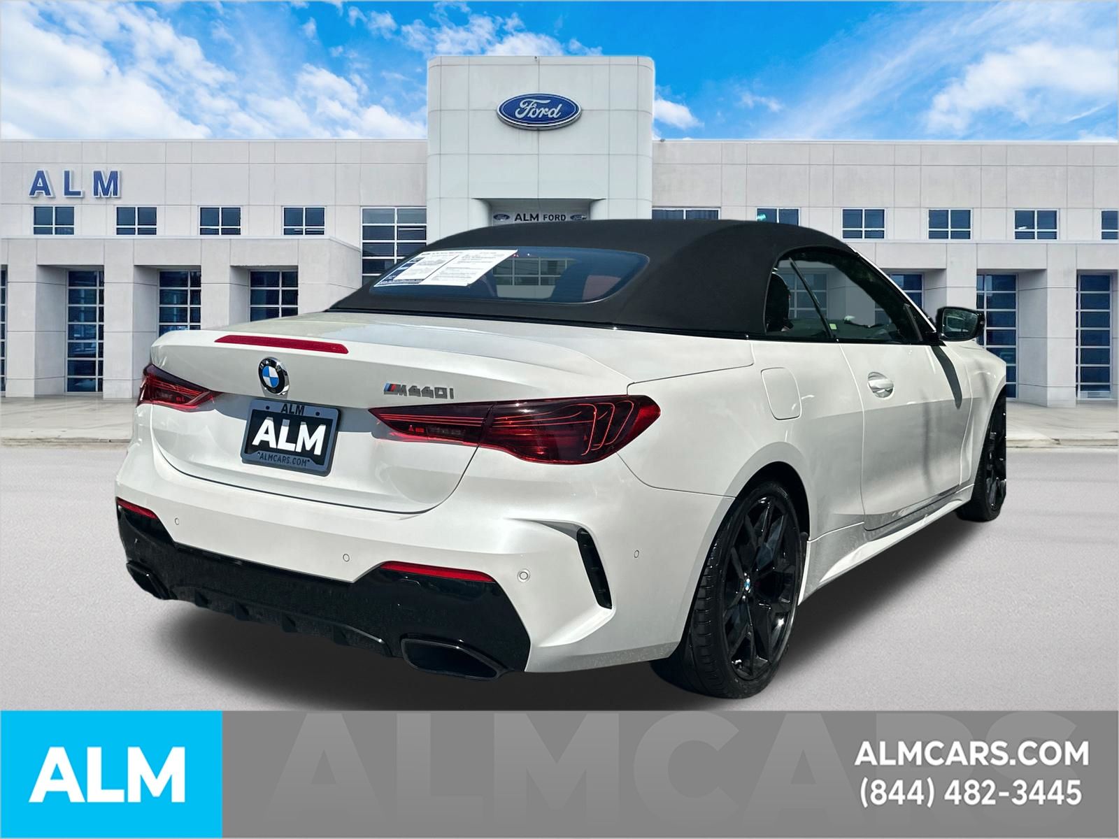 Used 2025 White BMW M440i image 5