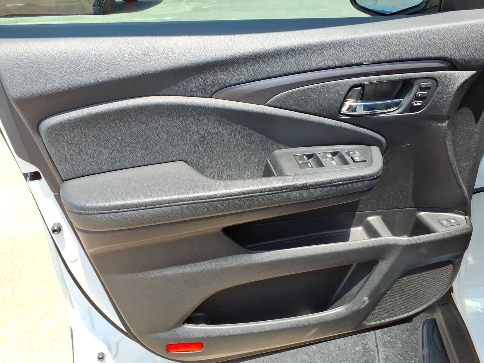 car-gallery-15