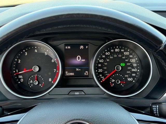 Used 2019 Green Volkswagen 2.0T SE image 6