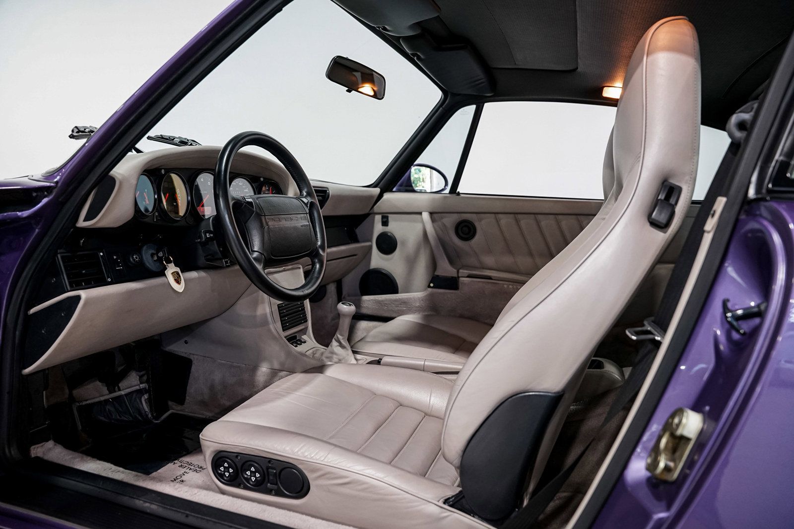 1991 Porsche 911 Turbo — photo 20