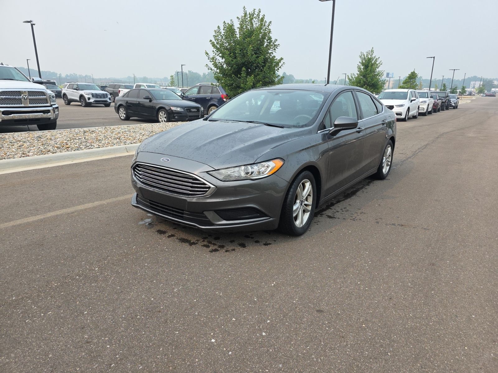 Gray (Magnetic) 2018 Ford Fusion Sedan Front-Wheel Drive 6-Speed Automatic