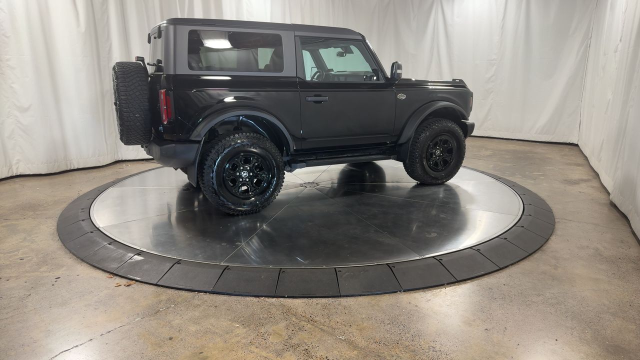 2023 Ford Bronco Badlands photo 2