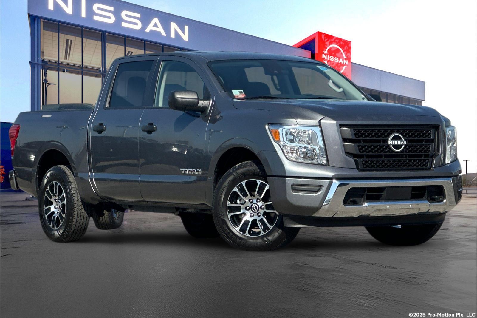 Gray (Gun Metallic) 2023 Nissan Titan Pickup Truck Four-Wheel Drive 9-Speed Automatic