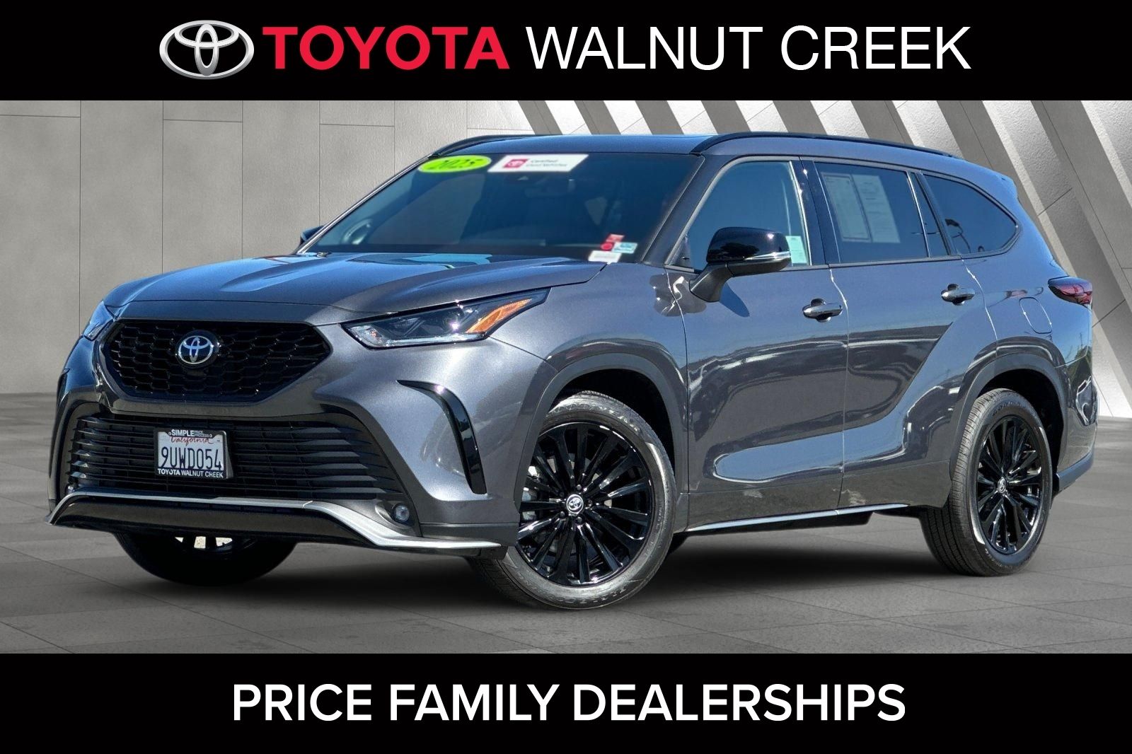 Magnetic Gray Metallic 2025 Toyota Highlander SUV / Crossover All-Wheel Drive 8-Speed Automatic